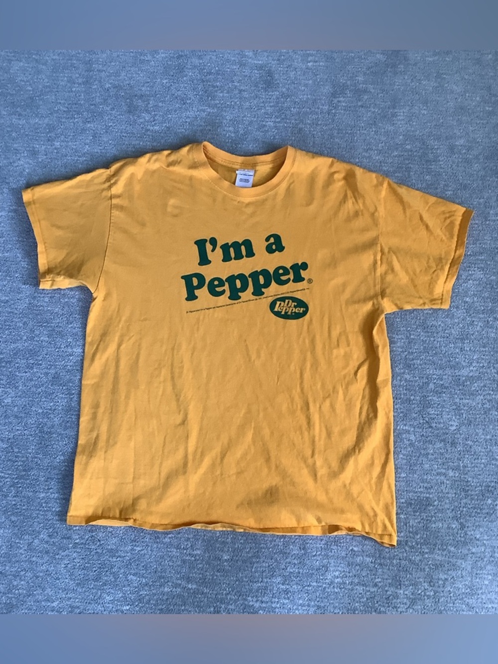 Gildan Golden Yellow "I'm a Pepper" 2013 Graphic Tee with Green Print Sz. XL - Picture 1 of 4